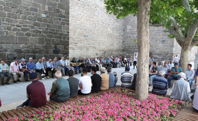 Kayseri Büyükşehir'in ulu çınarlarından konser