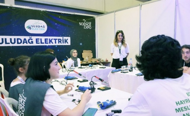 Uludağ Elektrik Bursa'dan 'bilimsel' pencere açtı