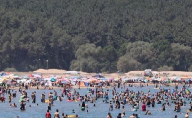 Kocaeli sahillerinde hafta sonu 225 kişi boğulmaktan kurtarıldı... KOSKEM sahilin can simidi oldu