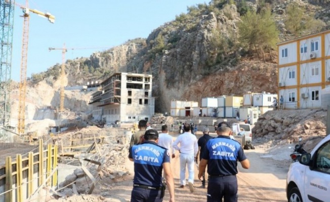 Muğla Marmaris Belediyesi'nden Sinpaş'a yapı tatil mührü
