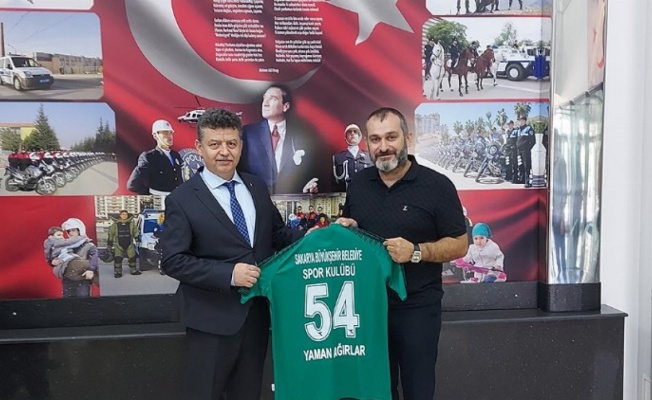Sakarya Büyükşehir Hentbol’dan emniyet müdürüne nezaket ziyareti