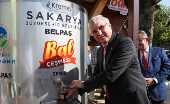 Sakarya Büyükşehir ücretsiz bal ve süt geleneğini başlattı