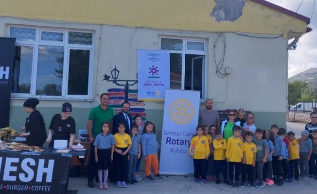 Samsun'da Rotary'den öğrencilere 'Waffle' keyfi