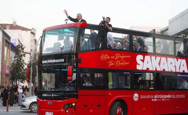 Üstü açık turizm otobüsü Sakarya'yı keşfe çıkıyor