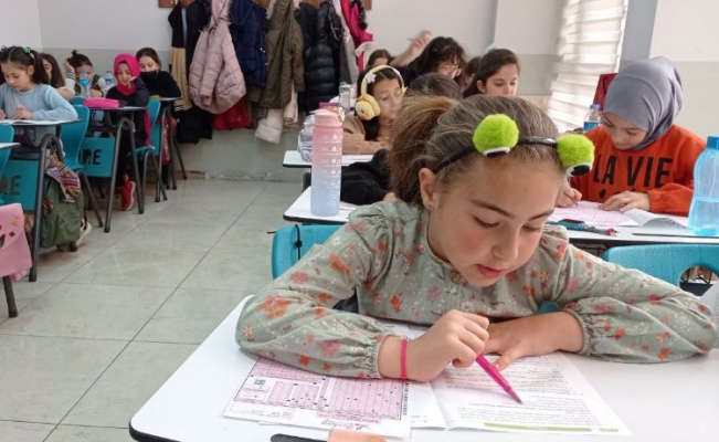 Konya'da öğrencilerin akademik başarısı destekleniyor