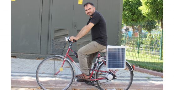 Bisikletine güneş paneli taktı
