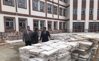 Osmaneli Kaymakamı Yavuz'dan ilkokul inşaatında inceleme