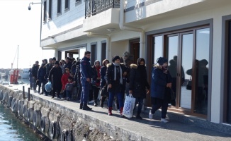 Ayvacık açıklarında 191 düzensiz göçmen yakalandı