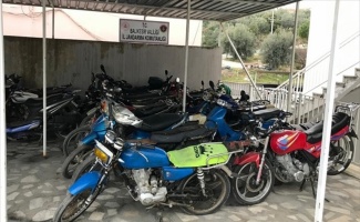 Balıkesir'de 28 çalıntı motosiklet ele geçirildi