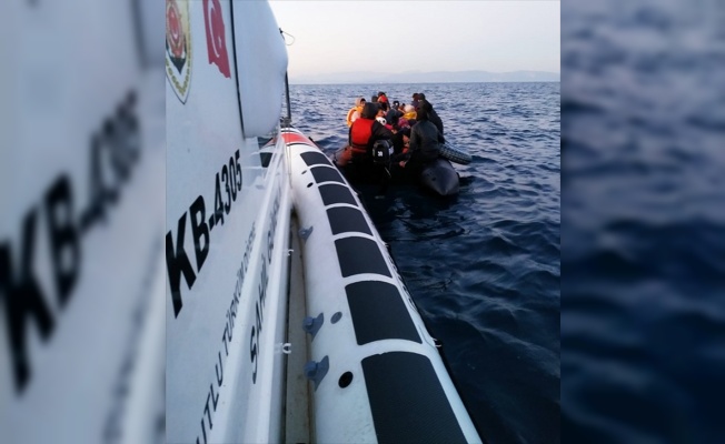 Balıkesir'de 40 düzensiz göçmen yakalandı
