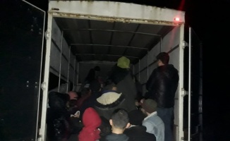 Çanakkale’de 65 düzensiz göçmen yakalandı