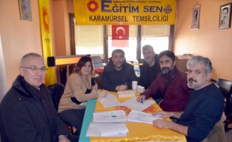 Karamürsel Eğitim-Sen'de Mehmet Demirer güven tazeledi