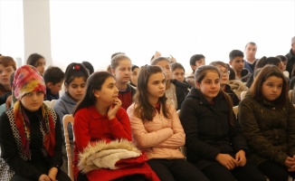 Tekirdağ'da THY personelleri gökyüzündeki tecrübelerini öğrencilere anlattı