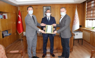 KTSO Başkanı Ilık, Kırklareli Defterdarı Durusoy'u ziyaret etti