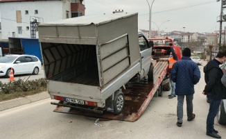 Kocaeli'de 3 aracın karıştığı zincirleme trafiği aksattı