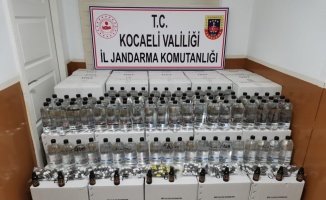 Kocaeli'de 480 litre etil alkol ele geçirildi