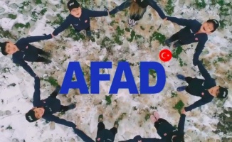 Minik AFAD gönüllülerinin oynadığı klip sosyal medyada ilgi görüyor