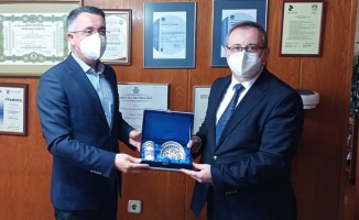 Rektör Prof. Dr. Tabakoğlu Kırcaali Belediye Başkanı Aziz'i ziyaret etti