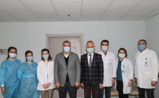 Sakarya Valisi Kaldırım'a Kovid-19 aşısının ikinci dozu uygulandı