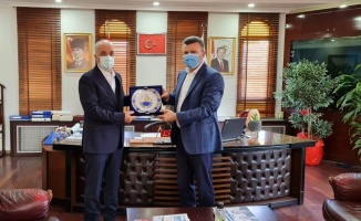 Türk-İş Genel Başkanı Atalay'dan Sapanca Belediyesi'ne ziyaret