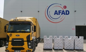 Asyaport'dan ihtiyaç sahiplerine 2 bin gıda kolisi desteği