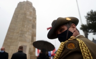 Çanakkale Kara Savaşları'nın 106. yılı dolayısıyla Yeni Zelanda Anıtı'nda tören düzenlendi