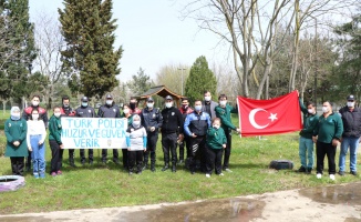 Kocaeli'de polislere sürprizli 'özel' kutlama