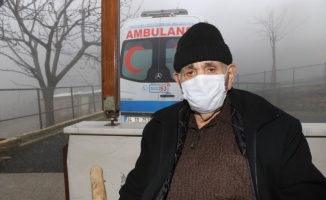 Kocaeli'de 74 yaşındaki kanser hastası belediyenin ulaşım desteğiyle tedavisini sürdürüyor