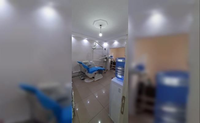 Yabancı uyruklulara hizmet veren kaçak diş kliniği mühürlendi