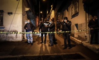 GÜNCELLEME - Bursa'da 1 kişinin ağır yaralandığı silahlı kavgaya ilişkin yakalanan 5 kişi adliyede