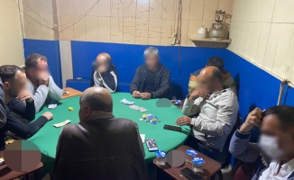 Tekirdağ'da kumar oynayan ve Kovid-19 tedbirlerini ihlal eden 9 kişiye para cezası uygulandı