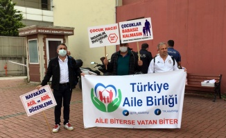 İstanbul'dan Ankara'ya yürüyen Türkiye Aile Birliği üyeleri Kocaeli'ye ulaştı
