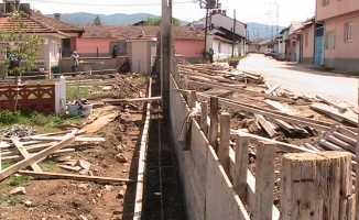 Kınık Köyü Camisinde bakım ve yenileme çalışmaları yapılıyor