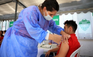Kırklareli'nde nüfusun yarısından fazlası ilk doz Kovid-19 aşısı oldu