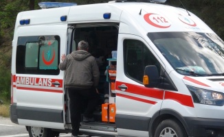 Taraklı'da otomobille hafif ticari araç çarpıştı: 1 yaralı