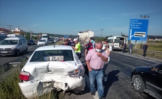 Tekirdağ'da zincirleme trafik kazasında 7 kişi yaralandı