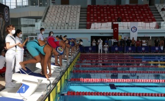 Yüzmede milli takım seçmeleri Edirne’de sürüyor
