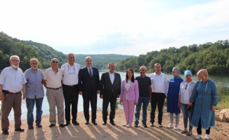 Bursa Büyükşehir Belediye Başkanı Alinur Aktaş, Pazaryeri ilçesinde ziyaretlerde bulundu