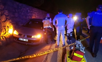 GÜNCELLEME - Kocaeli'de seyir halindeyken silahlı saldırıya uğrayan sürücü öldü
