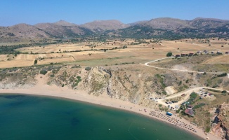 Müsilaj Türkiye'nin en büyük adası Gökçeada'nın kıyılarında büyük ölçüde etkisini yitirdi