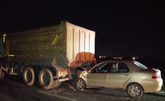 Tekirdağ'da otomobil ile kamyon çarpıştı: 1 yaralı