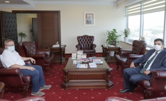Edirne Cumhuriyet Başsavcısı Mustafa Çakmak'tan Trakya Üniversitesi Rektörü Tabakoğlu’na ziyaret