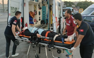 Kocaeli'de yolcu minibüsü ile otomobil çarpıştı: 4 yaralı