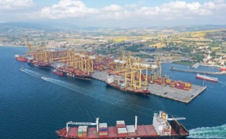 Asyaport 1 milyon 800 bin TEU konteyner hareketine ulaşmayı hedefliyor