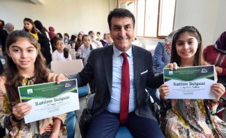 Bursa'da eğitime destek Osmangazi'den