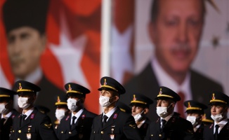 Bursa'da jandarma astsubay öğrencileri için mezuniyet töreni düzenlendi