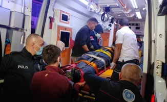 Bursa'da yüksekten düşen kişi ağır yaralandı