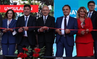 Kılıçdaroğlu, Bilecik'te toplu açılış ve temel atma törenine katıldı