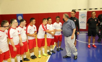 Mustafa Yalçın'dan futsala tam destek