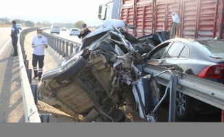 Tekirdağ'da çalıntı araçla kaza yapan 17 yaşındaki sürücü öldü